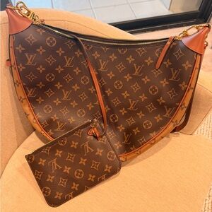Louis Vuitton Monogram Loop Hobo Bag w/ Chain Strap & Pouch – Like New